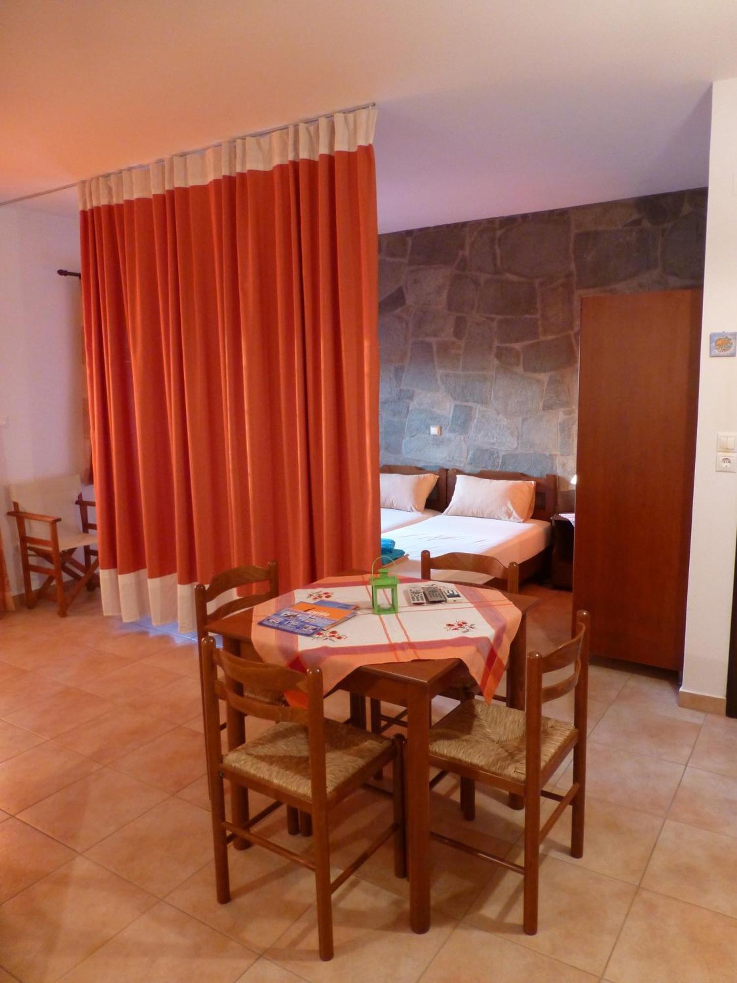 Efterpi Appartement Myrina Buitenkant foto